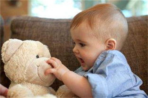 早产宝宝要怎么护理？过敏体质宝宝护理爸妈要细心！