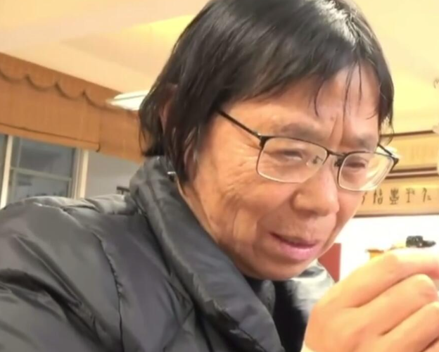 张桂梅称“我本是高山”不是校训！