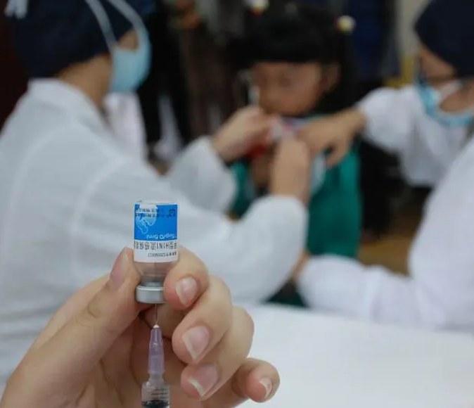 男婴打疫苗后离世，尸检报告已出符合接种后死亡，疾控中心不认可