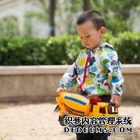 广州??网 广州军区总医院生殖科能做第三代试管婴儿包生男孩吗？ ‘孕囊3.9×2.1是男孩女孩’