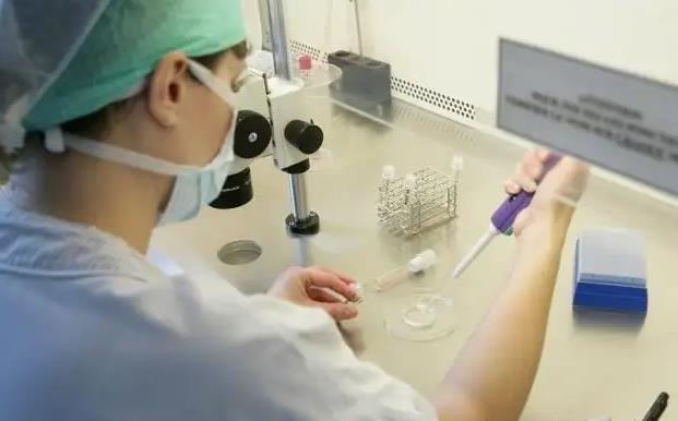 广州做试管医院 在广州做精子分离术生男孩费用是多少？ ‘怀108天b超两腿中有东西是男是女’