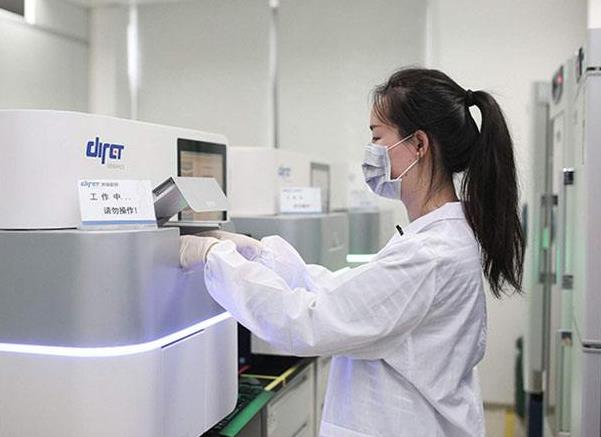 十堰供卵试管 十堰市太和医院介绍 ‘怀孕初期胎囊在宫腔右侧和怀男女有关系吗’