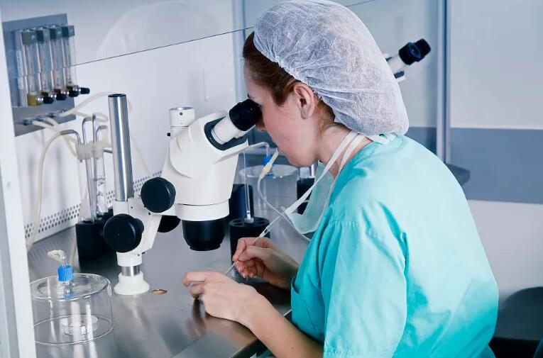 烟台试管供卵 2023烟台市烟台山医院做供卵试管婴儿要多少钱？附供卵试管费用一览 ‘生完男宝的妈妈说说怀孕症状’