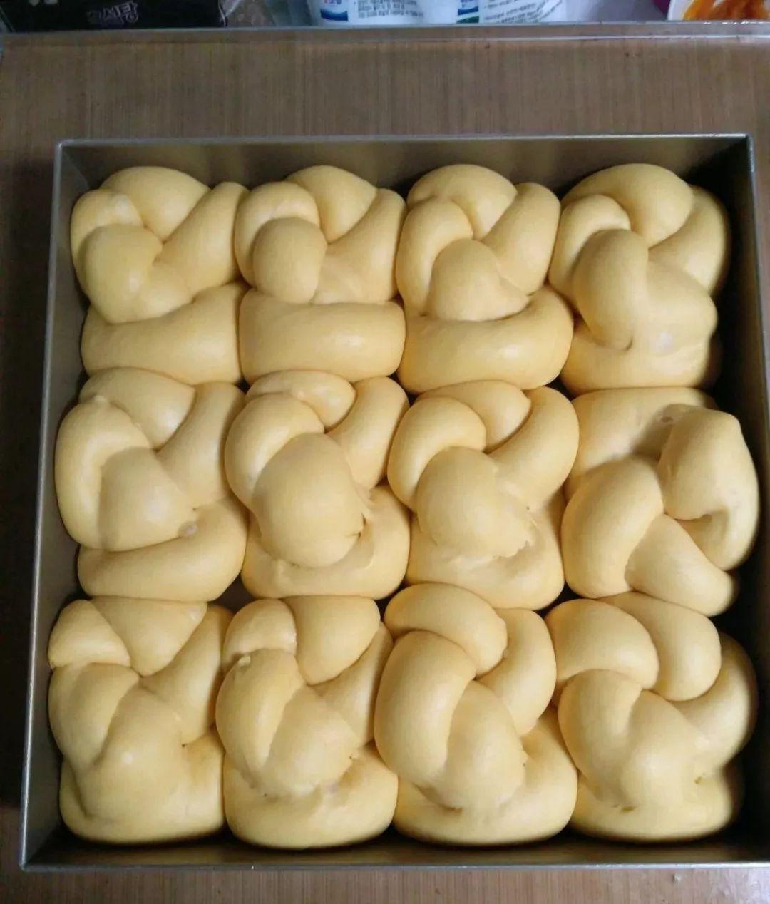 宝宝走路姿势异常怎么纠正：宝宝常见的4种走路异常姿势