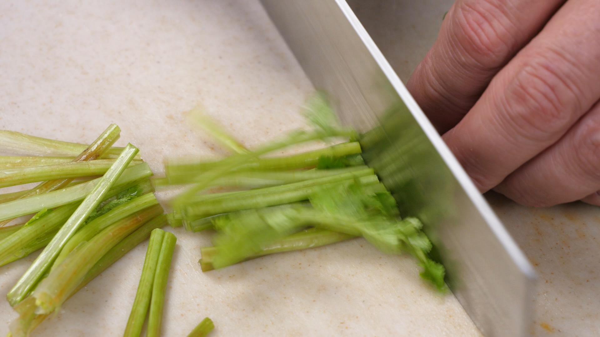 宝宝辅食的讲究：不良辅食影响宝宝健康