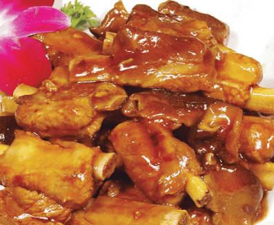 春季带宝宝晒太阳时，要注意安全防护，正确打开阳光的利用方式