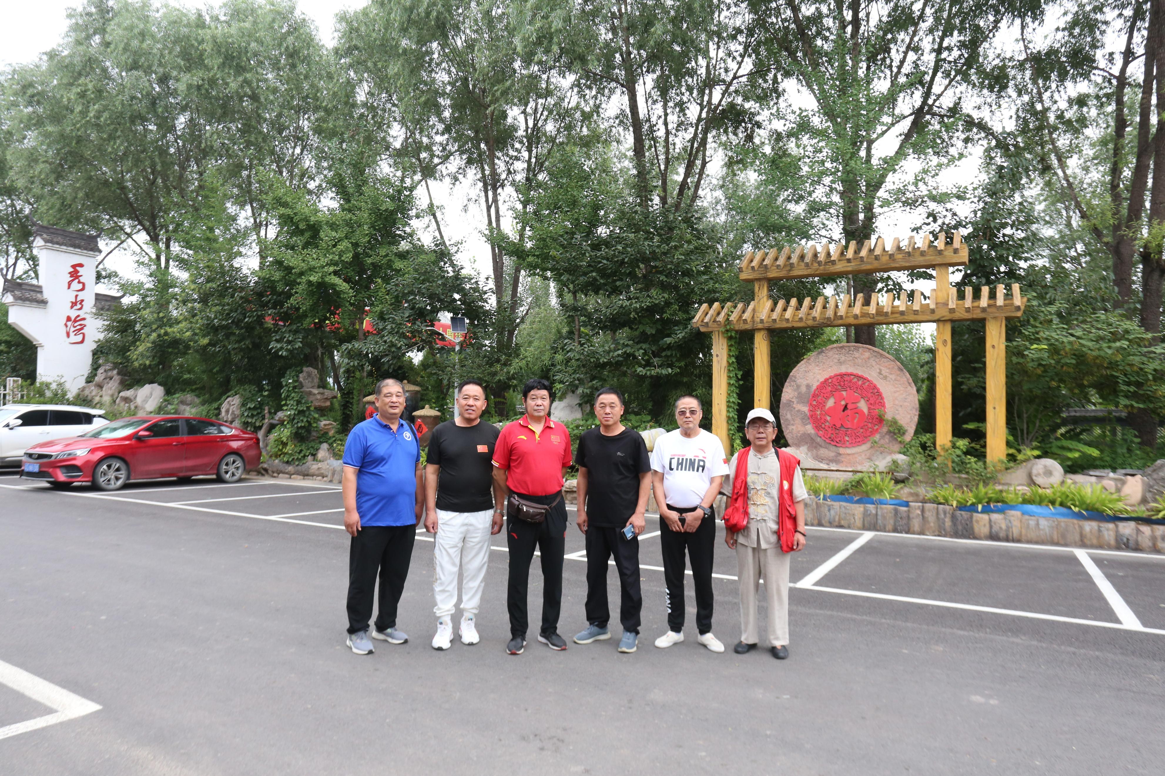 轻松止住孩子哭泣的小技巧