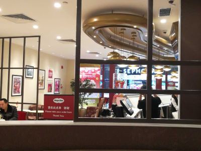 宝宝呕吐的预防与保?。喝绾斡行гし佬律履? style=