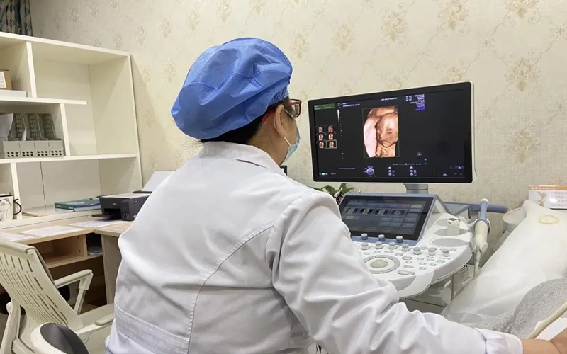 上海大学附属瑞金医院 上海集爱医院可以供卵三代试管生男孩吗？ ‘2个月孕囊大小怎么看男女’