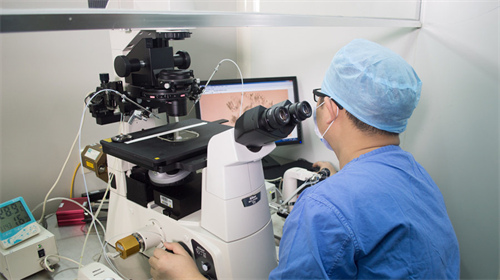 试管促排会伤害卵巢吗？造成卵巢低反应的原因有哪些